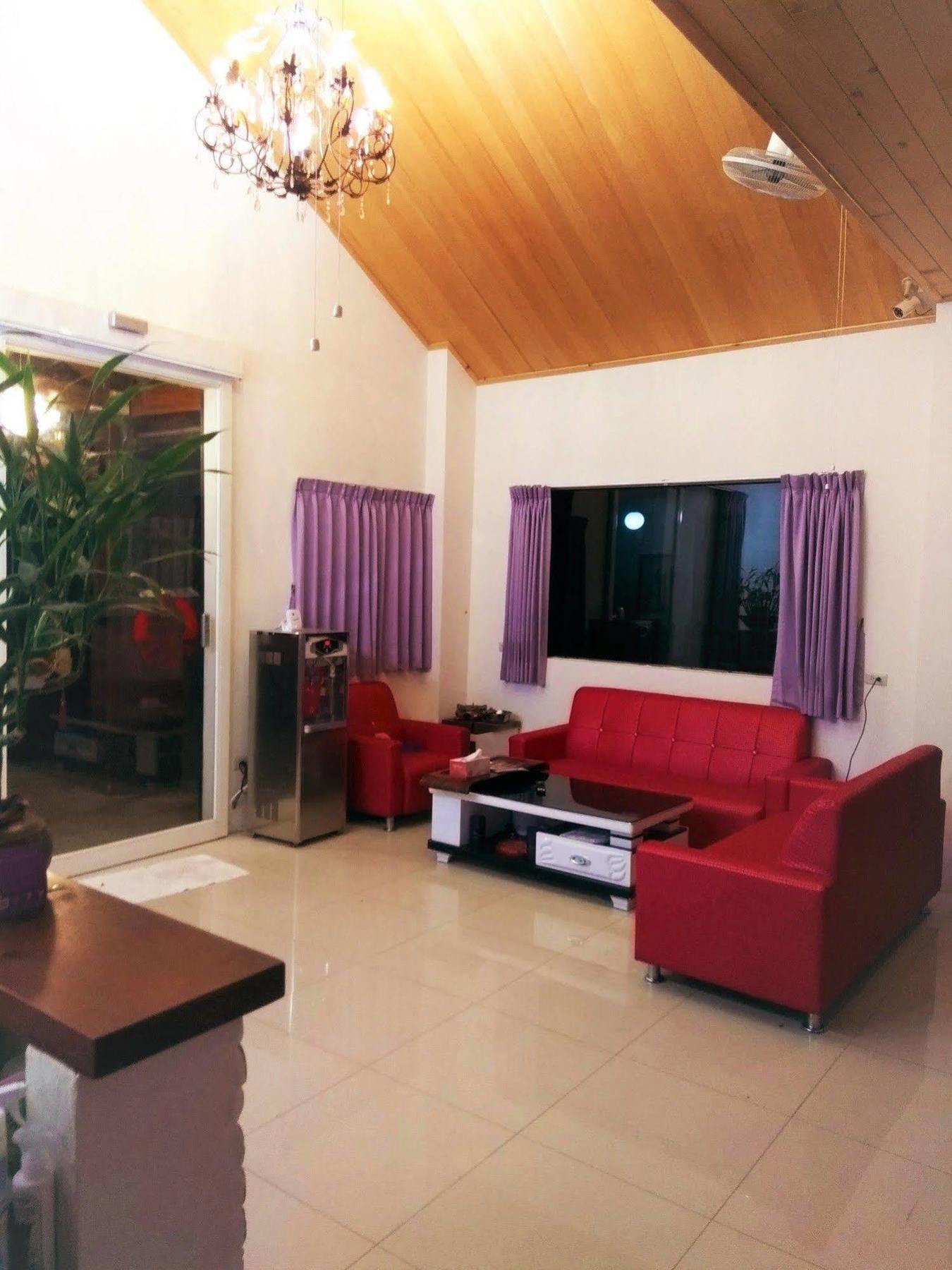Dingdai Cherry Blossoms Resort Nantou Buitenkant foto