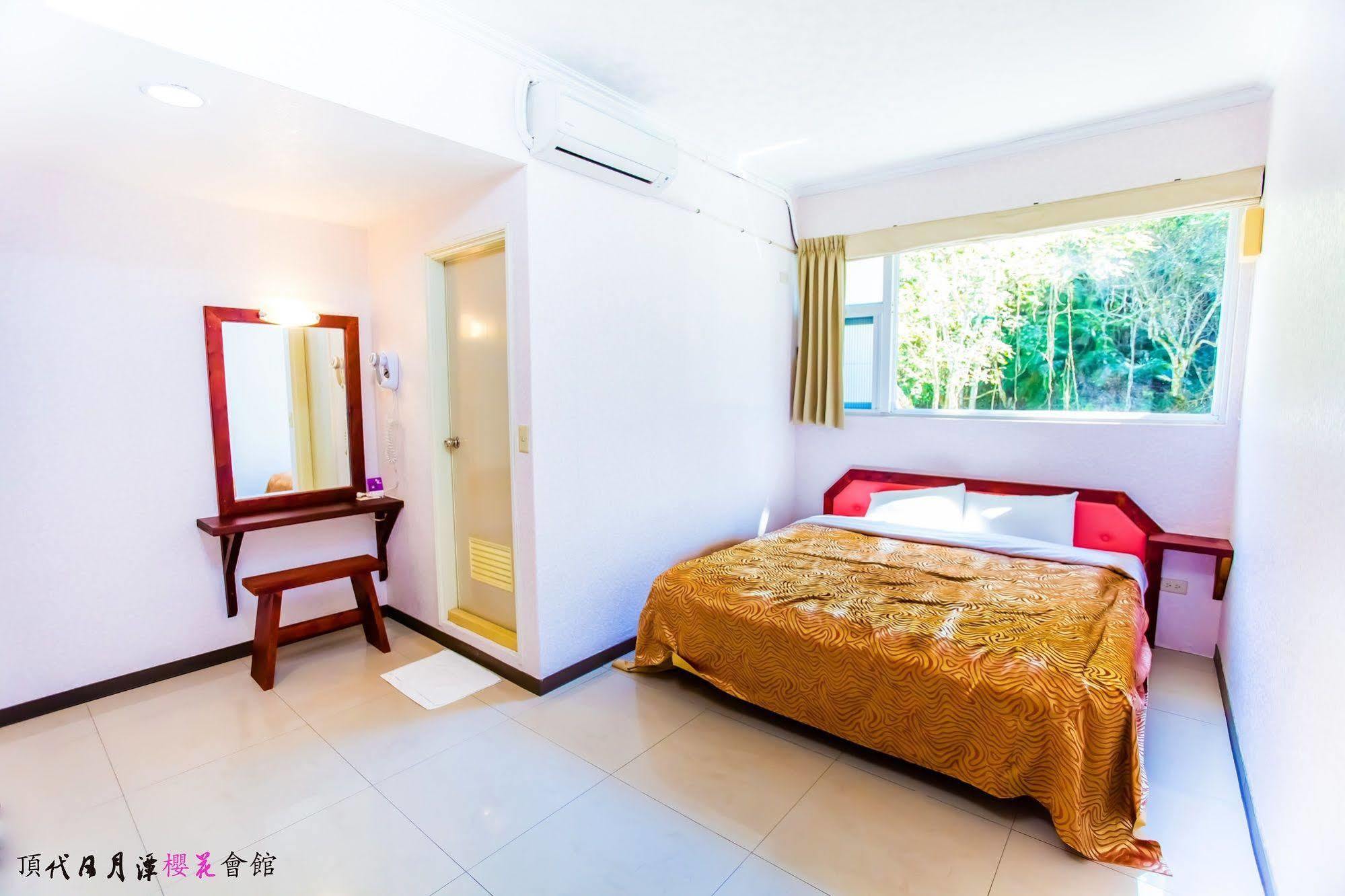 Dingdai Cherry Blossoms Resort Nantou Buitenkant foto