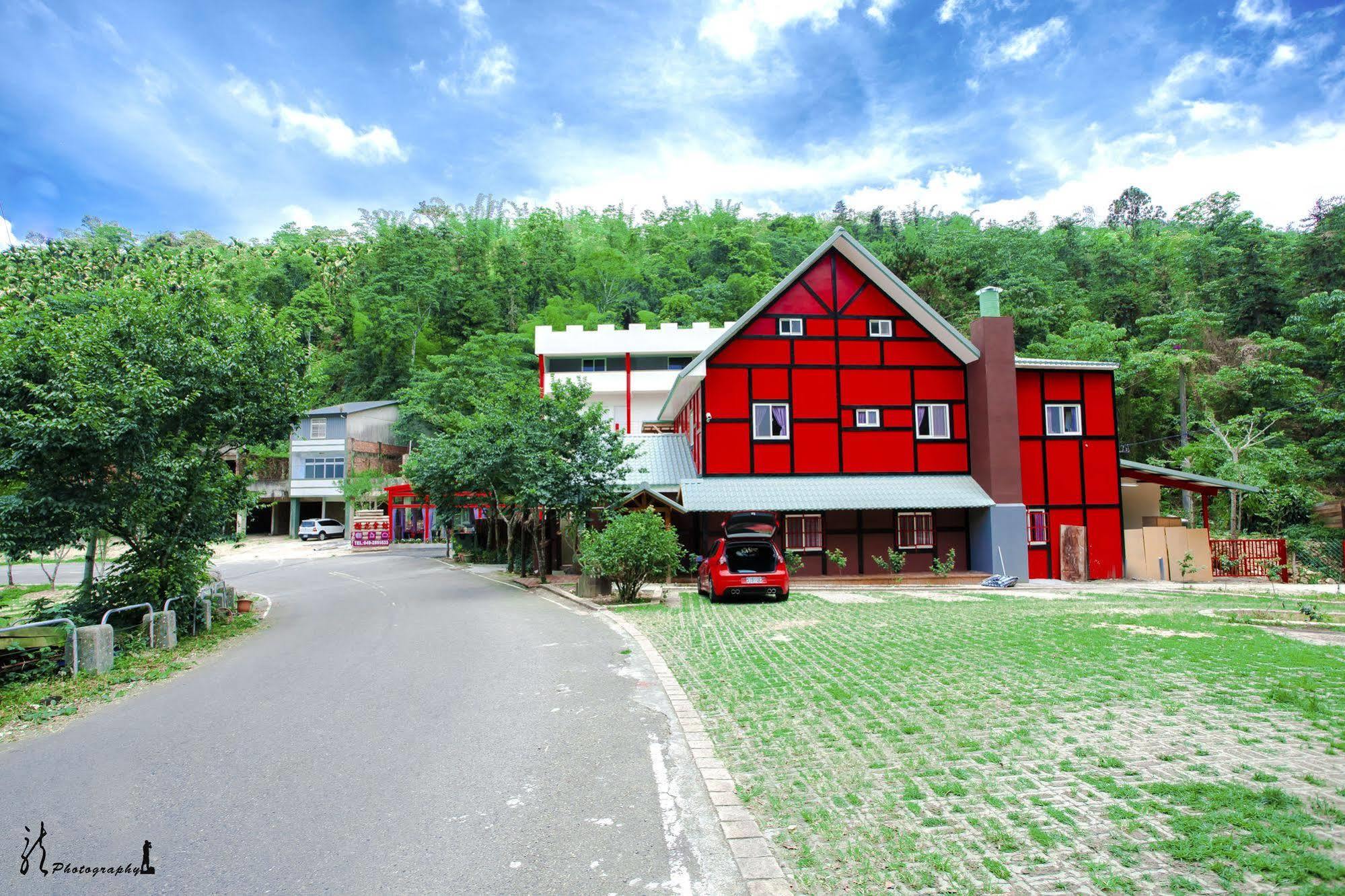 Dingdai Cherry Blossoms Resort Nantou Buitenkant foto