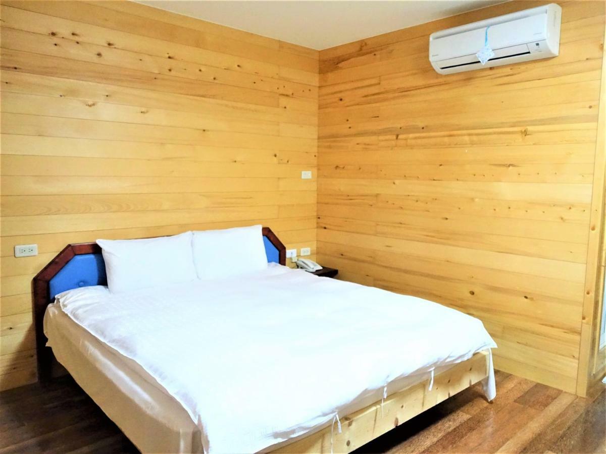 Dingdai Cherry Blossoms Resort Nantou Buitenkant foto